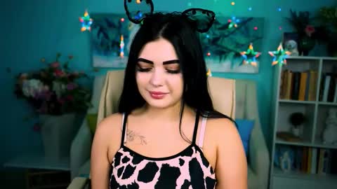 Snapshot of naomiwilsons chatting on 2, 10, 2025 naomiwilsons online show from 2, 10, 2025