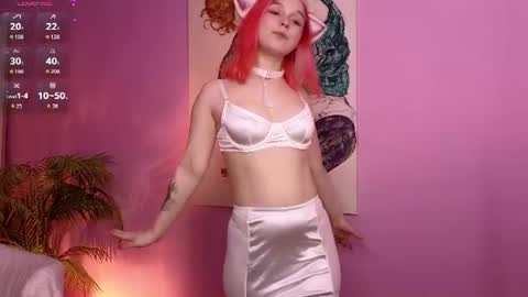 Snapshot of naomiyoru chatting on 23, 6, 2026 Naomi online show from 23, 6, 2026