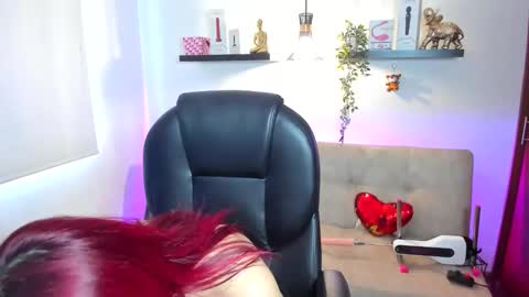 naomy online show from 9, 5, 2026