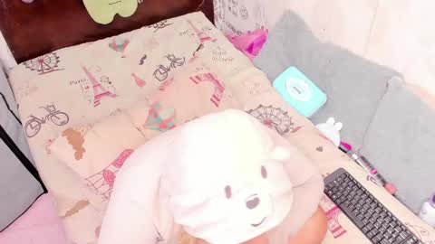 Snapshot of naomyfoxx1 chatting on 17, 5, 2026 Naomyfoxx online show from 17, 5, 2026