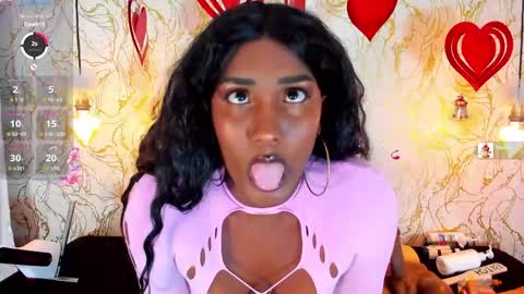 Snapshot of naomyy_cooper chatting on 27, 4, 2026 Naomy online show from 27, 4, 2026