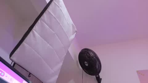 Nascary Fox online show from 30, 11, 2025