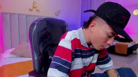 Snapshot of nascary_fox chatting on 6, 1, 2026 Nascary Fox online show from 6, 1, 2026
