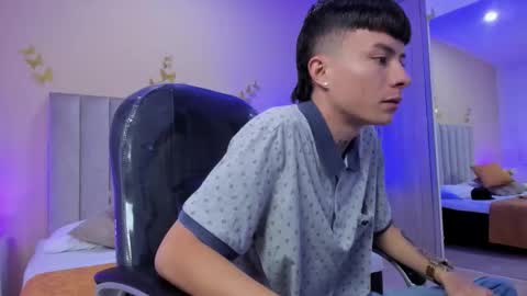 Snapshot of nascary_fox chatting on 7, 1, 2026 Nascary Fox online show from 7, 1, 2026