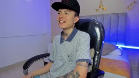 Snapshot of nascary_fox chatting on 21, 2, 2026 Nascary Fox online show from 21, 2, 2026