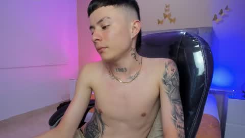 Snapshot of nascary_fox chatting on 3, 3, 2026 Nascary Fox online show from 3, 3, 2026