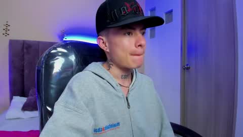Snapshot of nascary_fox chatting on 14, 3, 2026 Nascary Fox online show from 14, 3, 2026