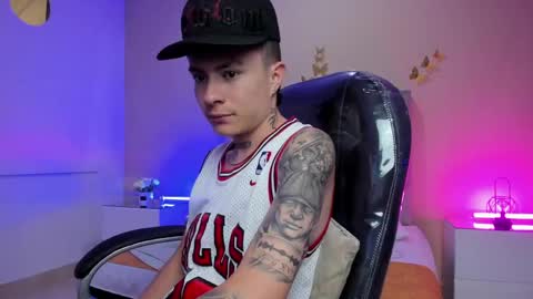 Snapshot of nascary_fox chatting on 19, 3, 2026 Nascary Fox online show from 19, 3, 2026