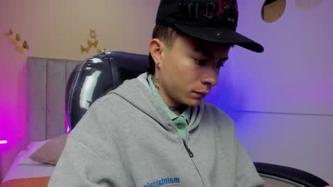 Snapshot of nascary_fox chatting on 26, 3, 2026 Nascary Fox online show from 26, 3, 2026
