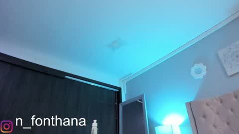 Nashly Fontana online show from 3, 12, 2024