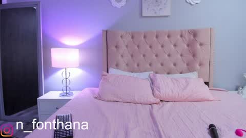 Nashly Fontana online show from 13, 12, 2024