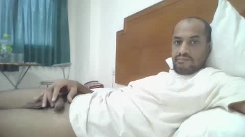 Snapshot of naslikme chatting on 4, 12, 2024 nas online show from 4, 12, 2024