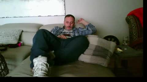 nassobout online show from 28, 2, 2025