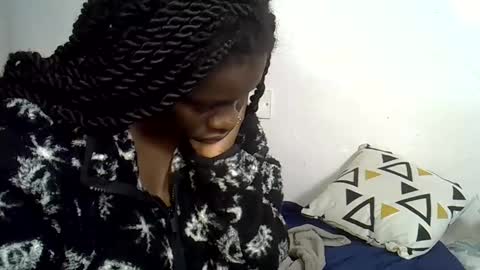 Snapshot of nasti_petite chatting on 25, 2, 2025 nasti_petite online show from 25, 2, 2025