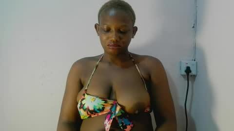 Snapshot of nastybadgirlxx chatting on 19, 4, 2026 Nastybadgirlxx online show from 19, 4, 2026