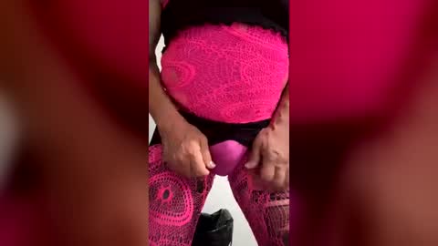 nastypantyslutuwant online show from 22, 7, 2026
