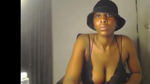 Snapshot of nastyy_velvet chatting on 4, 3, 2026 Velvet online show from 4, 3, 2026