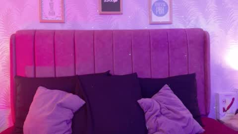 Natacha black online show from 5, 2, 2026