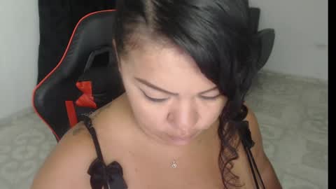 Nata Ramirez online show from 12, 2, 2025