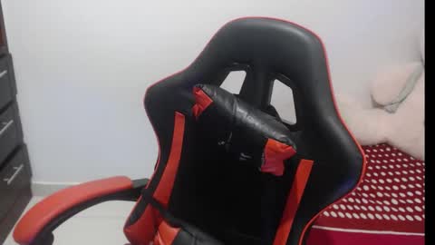 Nata Ramirez online show from 15, 2, 2026