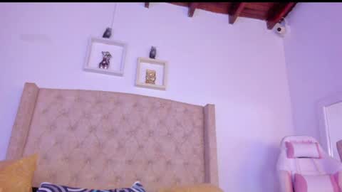 Natalia online show from 12, 12, 2024