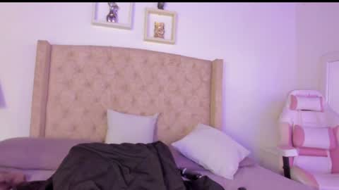 Natalia online show from 13, 12, 2024