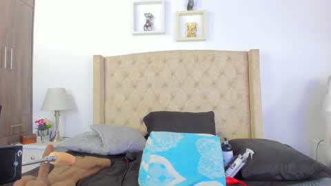 Natalia online show from 15, 2, 2025