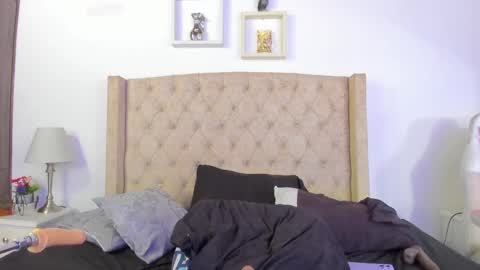 Natalia online show from 16, 2, 2025