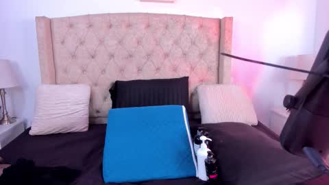 Natalia online show from 13, 9, 2025