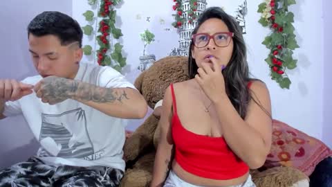 nataliaandjulliam online show from 10, 11, 2025