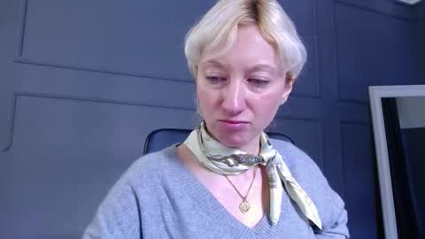 Snapshot of natalie_bitton chatting on 20, 2, 2026 Natalie online show from 20, 2, 2026