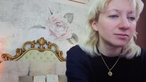 Snapshot of natalie_bitton chatting on 23, 3, 2026 Natalie online show from 23, 3, 2026