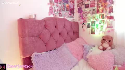       online show from 14, 2, 2025