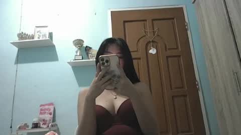 Snapshot of nataliegirl_ chatting on 15, 7, 2026 Natalie online show from 15, 7, 2026