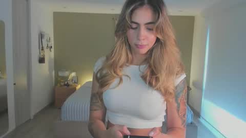 anatalybee online show from 9, 11, 2025