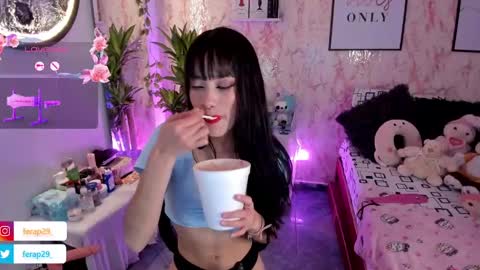 MissNatis online show from 7, 2, 2025