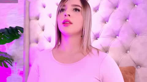 nataly_lblanck online show from 21, 10, 2025