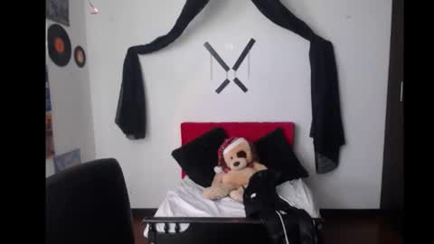 Nataly Escobar online show from 15, 1, 2025