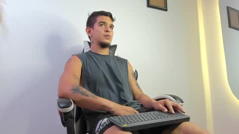 Snapshot of natan_77 chatting on 28, 10, 2025 natan_77 online show from 28, 10, 2025