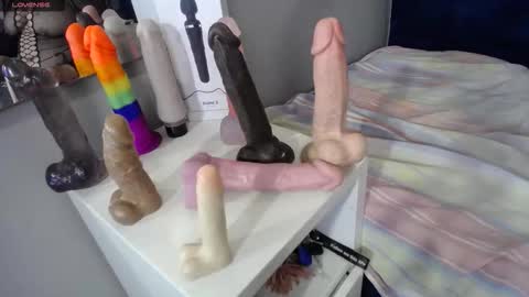 Natasha online show from 26, 10, 2025