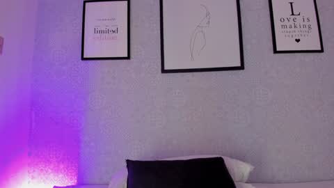  Natasha  online show from 1, 2, 2025