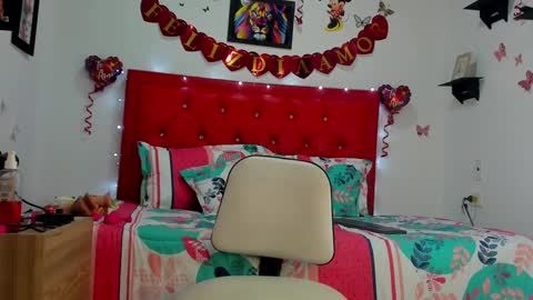 Snapshot of natasha_jurado chatting on 3, 2, 2025 N A T A S H A online show from 3, 2, 2025