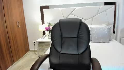 Snapshot of natasha_kiim_ chatting on 28, 6, 2026 natasha kiim online show from 28, 6, 2026