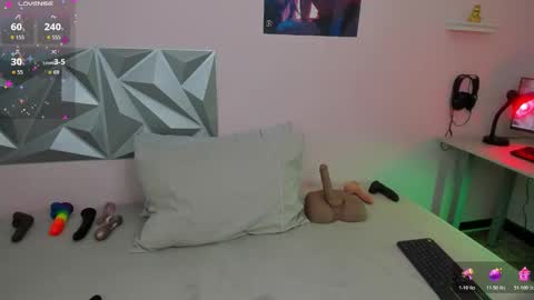 Snapshot of natasha_kurth chatting on 10, 11, 2025 Natasha online show from 10, 11, 2025