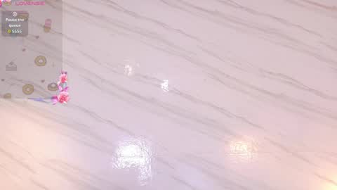Snapshot of natasha_kurth chatting on 8, 4, 2026 Natasha online show from 8, 4, 2026