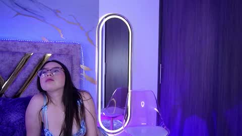 Natasha Vesper  online show from 24, 10, 2025