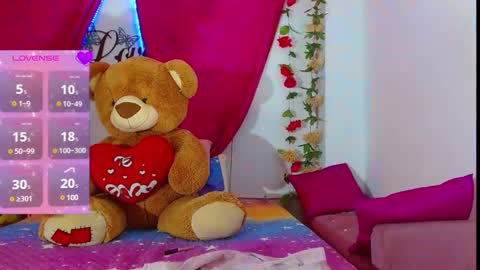 NatashaKissess   online show from 19, 12, 2024