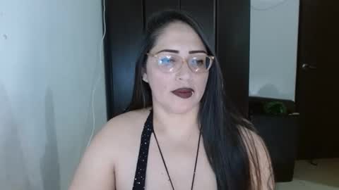 Natasha Smithe  online show from 23, 11, 2025