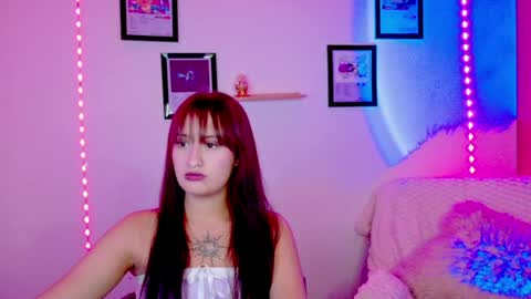 Snapshot of nathalia_ramirez_ chatting on 18, 6, 2026 Nathalia Ramirez online show from 18, 6, 2026