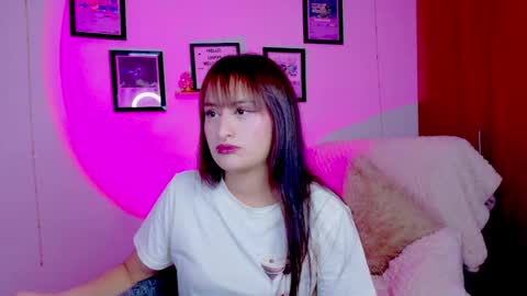 Snapshot of nathalia_ramirez_ chatting on 1, 7, 2026 Nathalia Ramirez online show from 1, 7, 2026